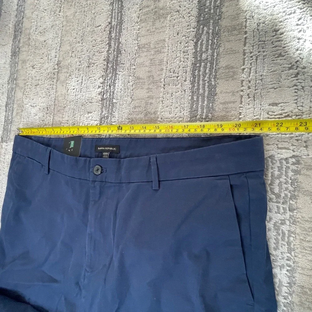 NEW Banana Republic Mens Navy Blue Chino Pants Stretch Cotton 42x34 NWT 1768308‎
